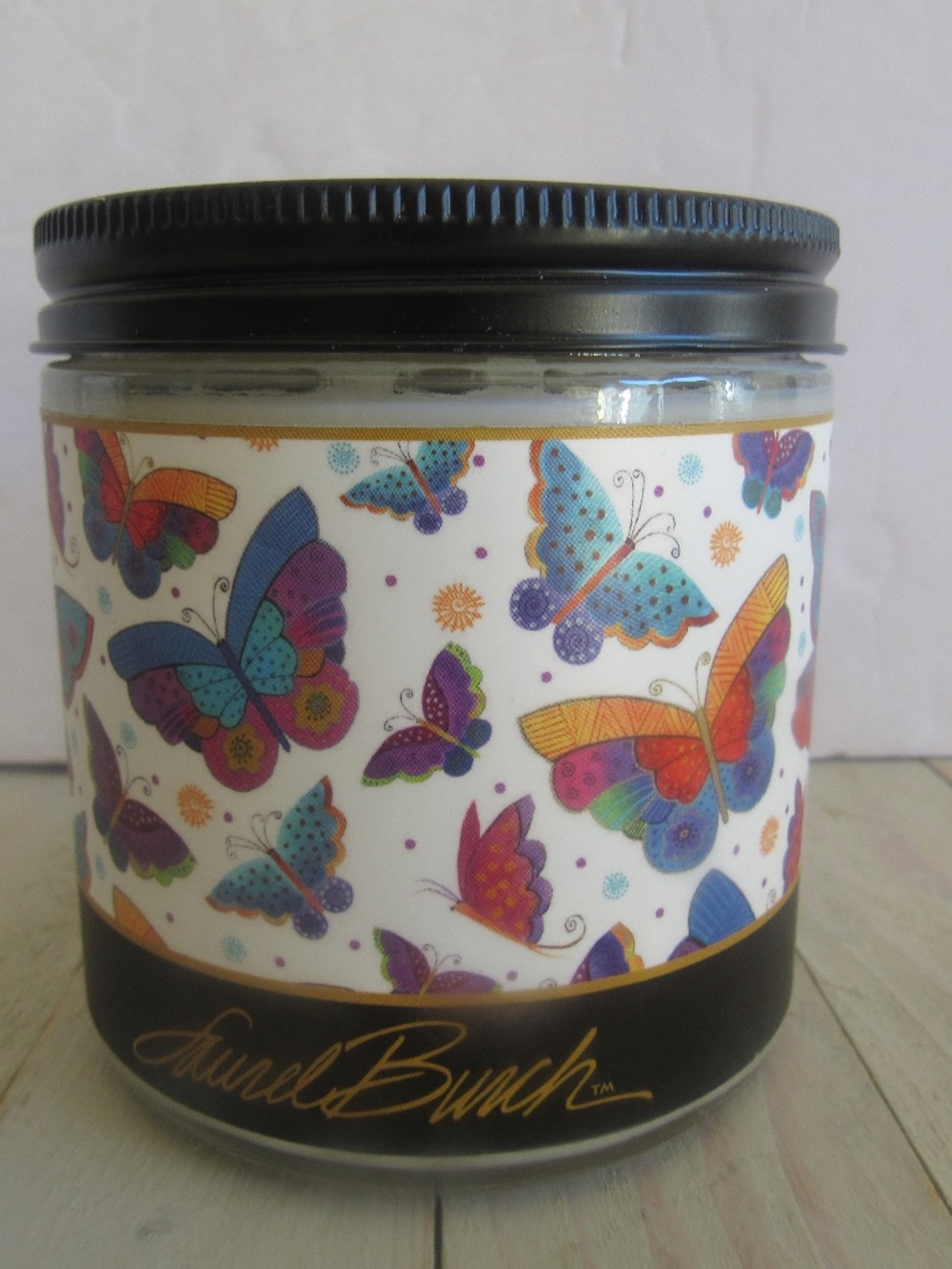 Laurel Burch 100% Soy Candle English Lavender Unused